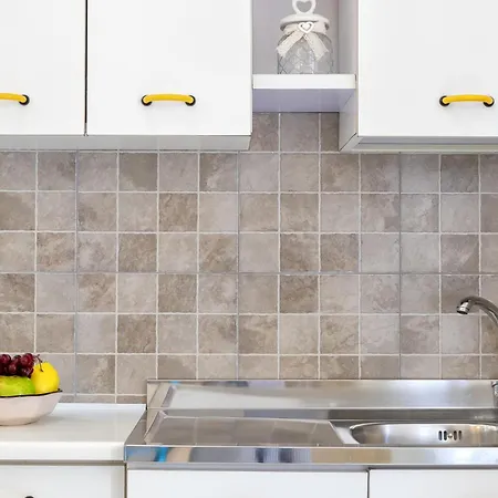 Fiordaliso By Interhome